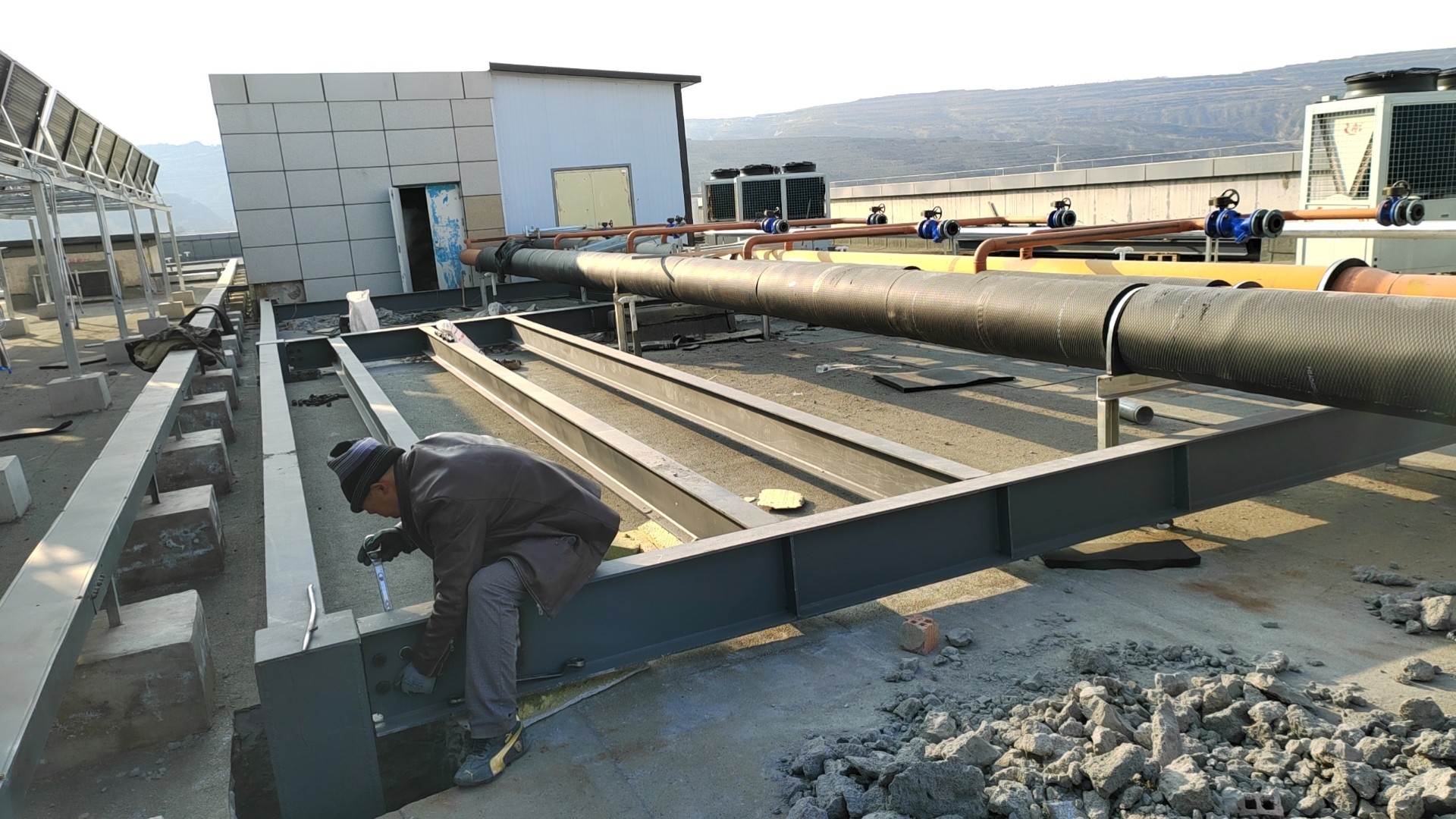 甘肅路橋建設集團智慧交通產業(yè)園項目設備鋼結構基礎